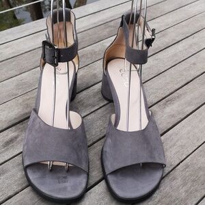 Ecco suede round-heeled sandals